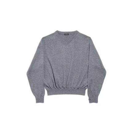 Women's V-neck Sweater in Heather Grey