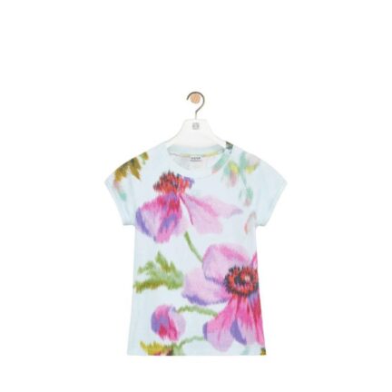 Small fit t-shirt