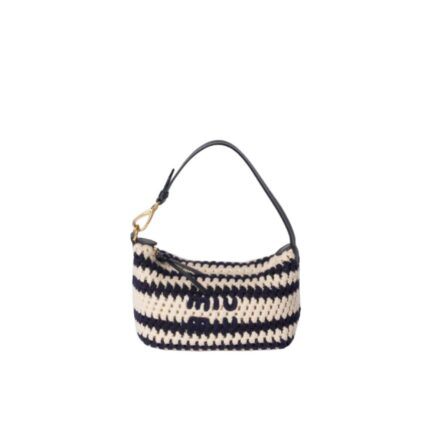 Crochet pouch