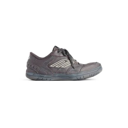 Men's Hamptons Worn-out Sneaker in Grey