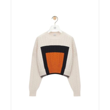 Sweater in wool