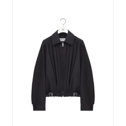 Belted jacket in wool and silk