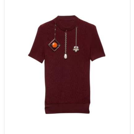 Short-sleeved wool sweater with pendants