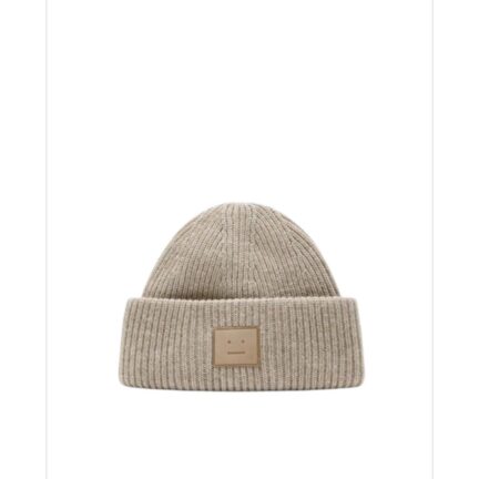 Large face logo beanie
