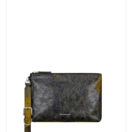 Voyou pouch in crackled leather