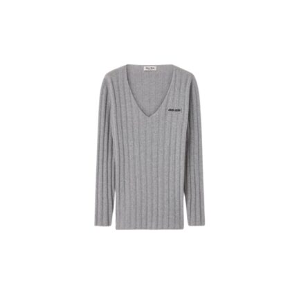 Wool and cashmere V-neck sweater